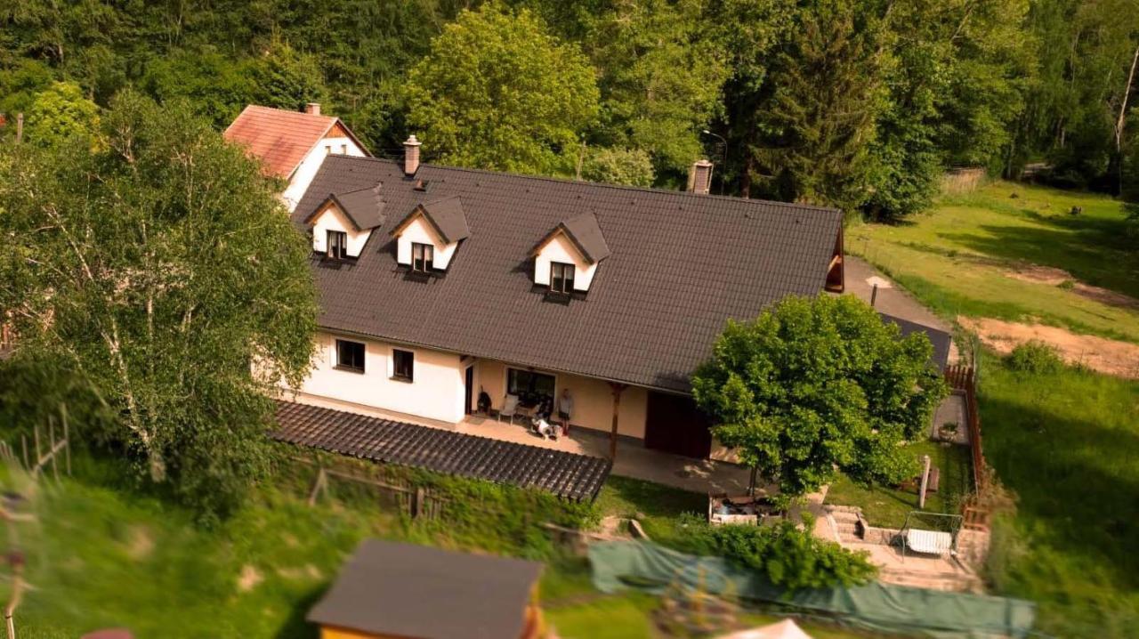Ferienwohnung U Me V Dome 26 Dubá Exterior foto